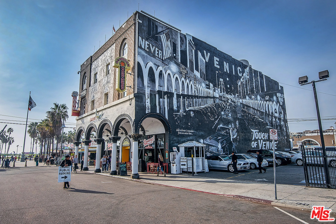 2940 Neilson Way, Unit 203 Santa Monica, CA 90405 - Photo 50 of 52