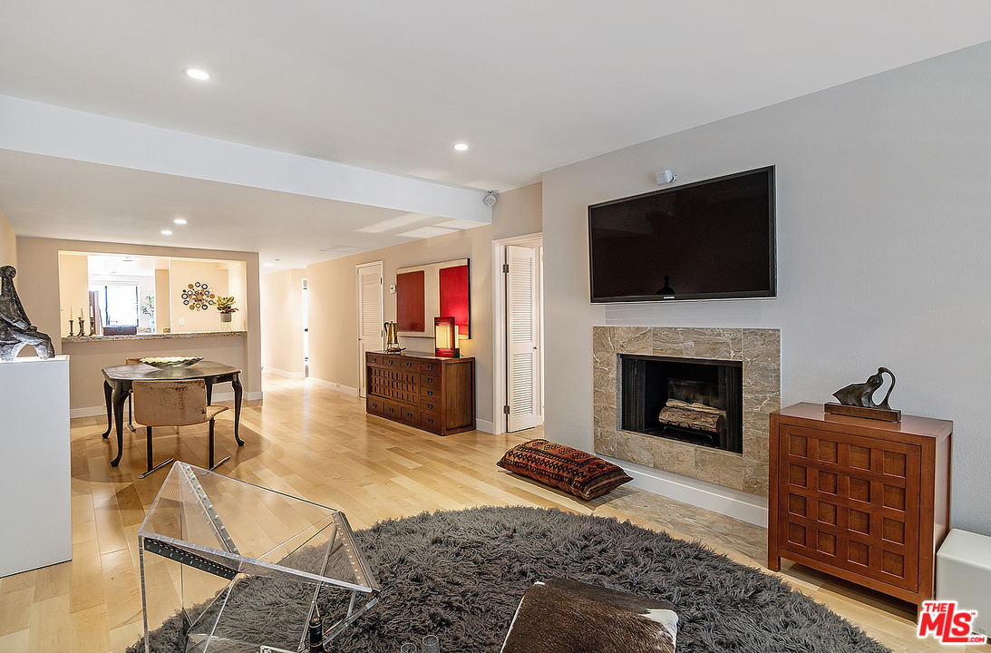 2940 Neilson Way, Unit 203 Santa Monica, CA 90405 - Photo 6 of 52