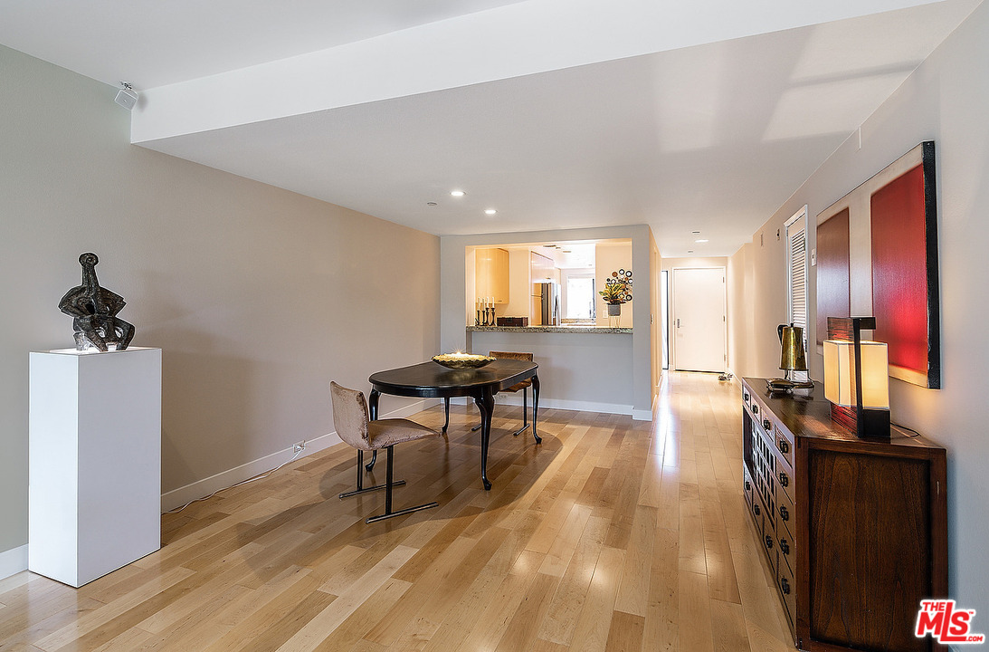 2940 Neilson Way, Unit 203 Santa Monica, CA 90405 - Photo 10 of 52