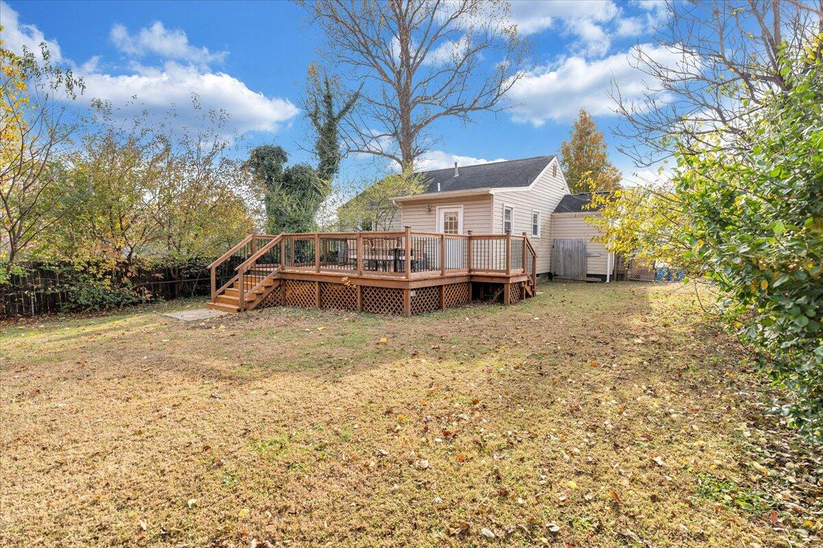 4915 Hildebrand Road Northwest Roanoke, VA 24012 - Photo 33 of 40 a view of a house with a yard and sitting area
