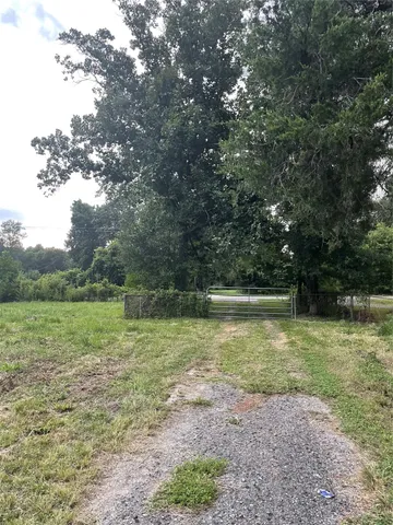 a view of a outdoor space