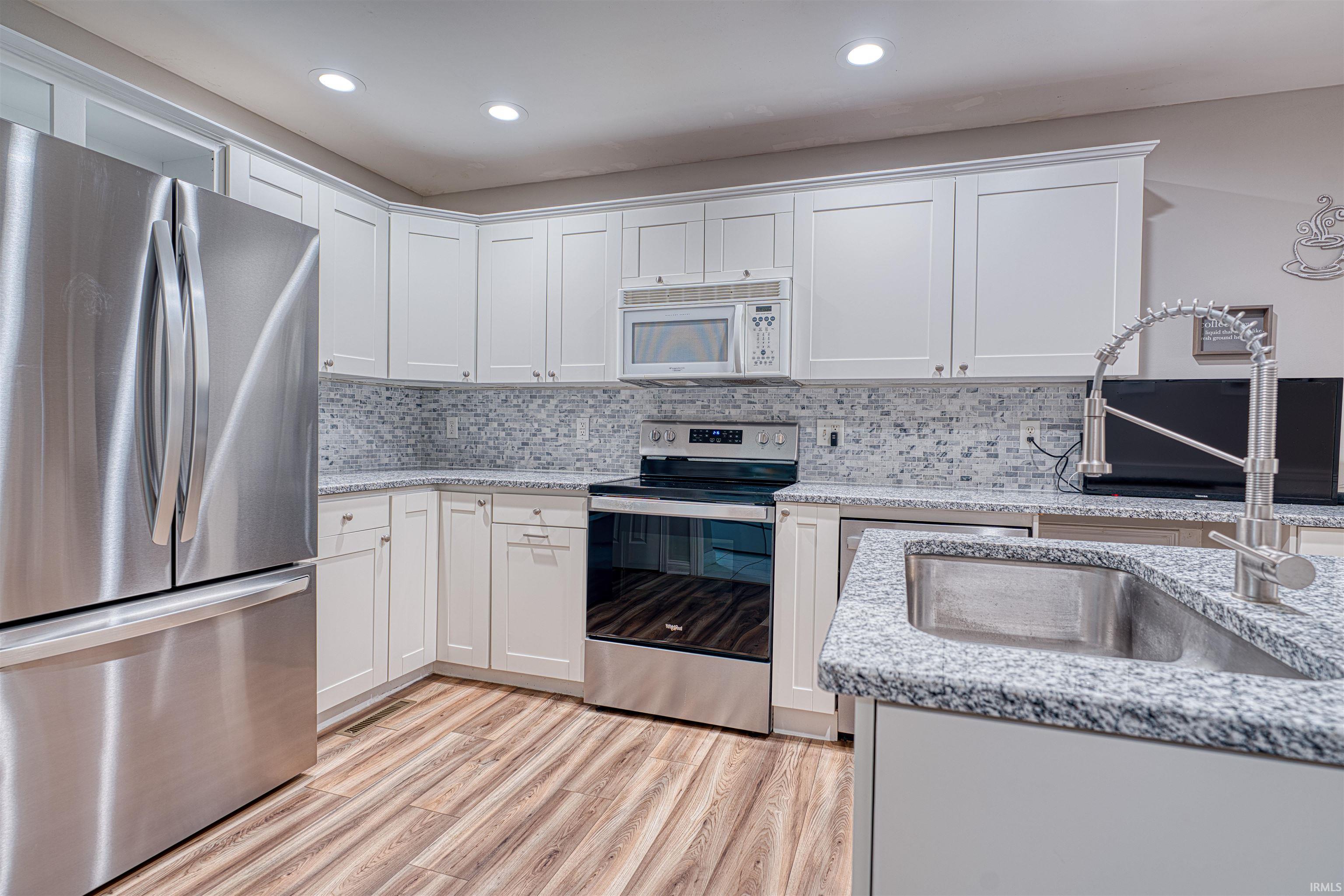 105 Temple Drive Newburgh, IN 47630 - Photo 15 of 35