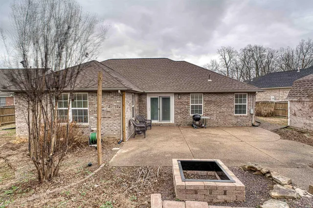 $315,000 | 105 Temple Drive, Newburgh, IN 47630