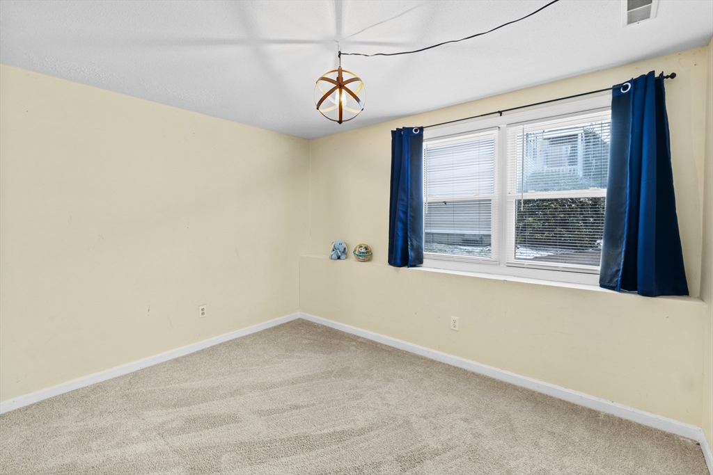 1607 Braley Road, Unit 70 New Bedford, MA 02745 - Photo 13 of 18