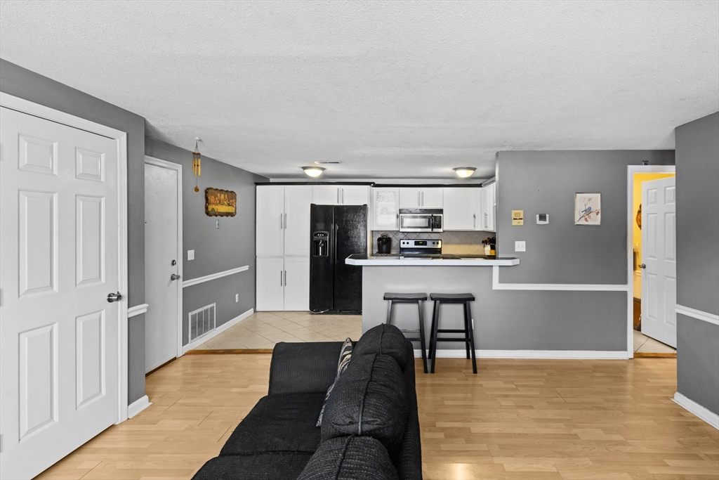 1607 Braley Road, Unit 70 New Bedford, MA 02745 - Photo 3 of 18