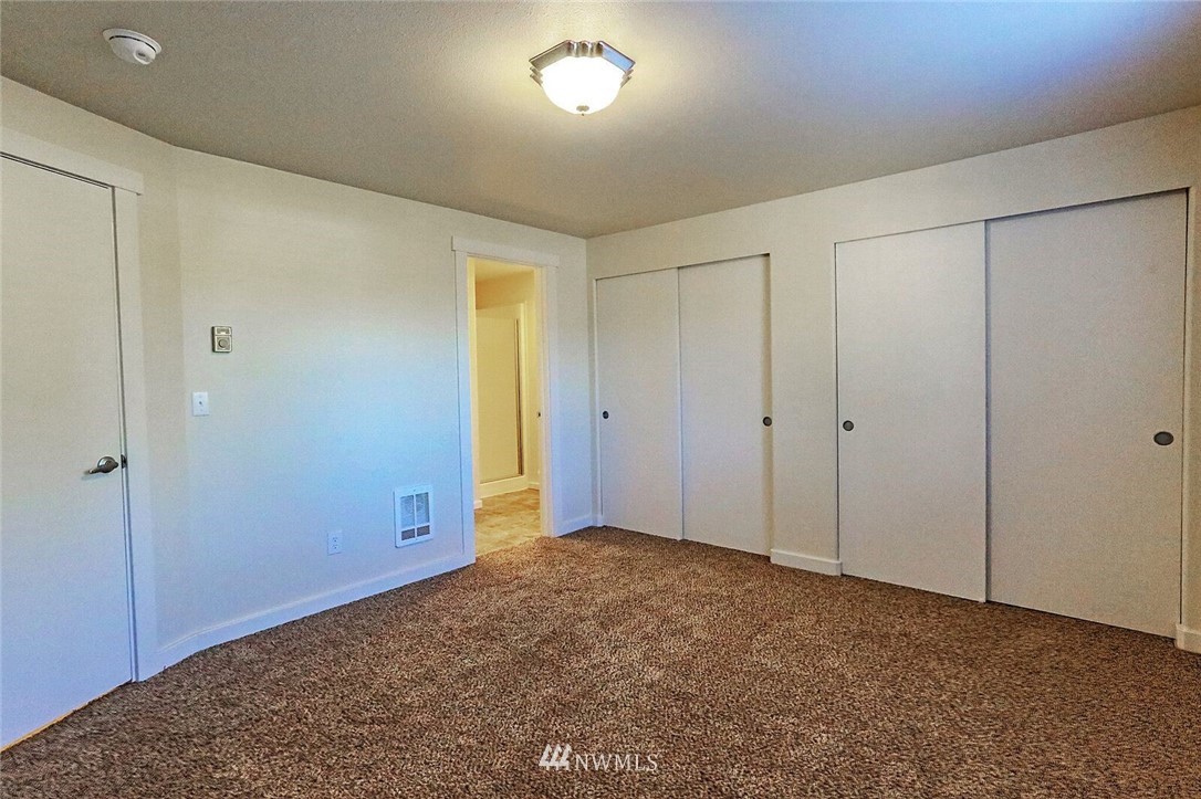 4460 Southeast Horstman Road Port Orchard, WA 98366 - Photo 12 of 25 Gallery Image 12