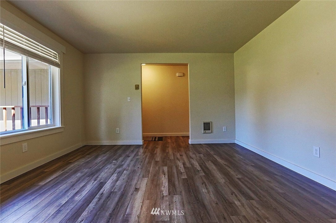 4460 Southeast Horstman Road Port Orchard, WA 98366 - Photo 7 of 25 Gallery Image 7