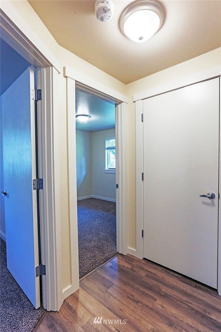 4460 Southeast Horstman Road Port Orchard, WA 98366 - Photo 9 of 25 Gallery Image 9