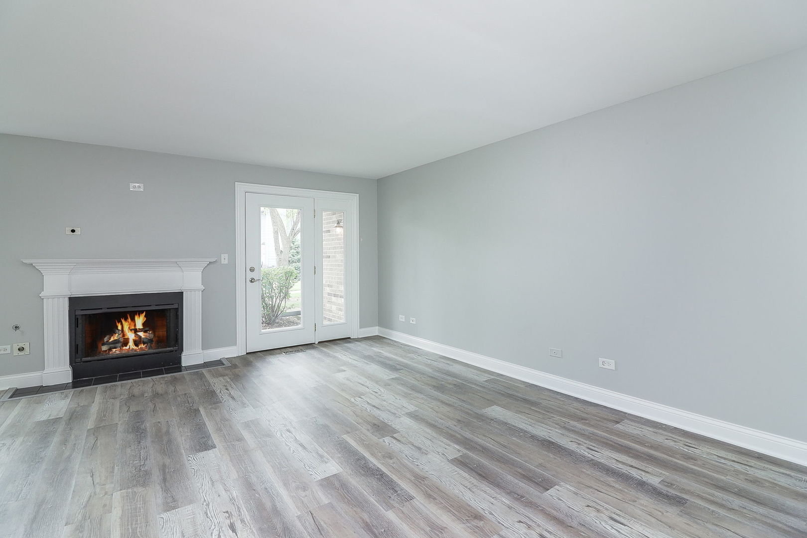 23 Foxcroft Road, Unit 135 Naperville, IL 60565 - Photo 6 of 28 Gallery Image 6