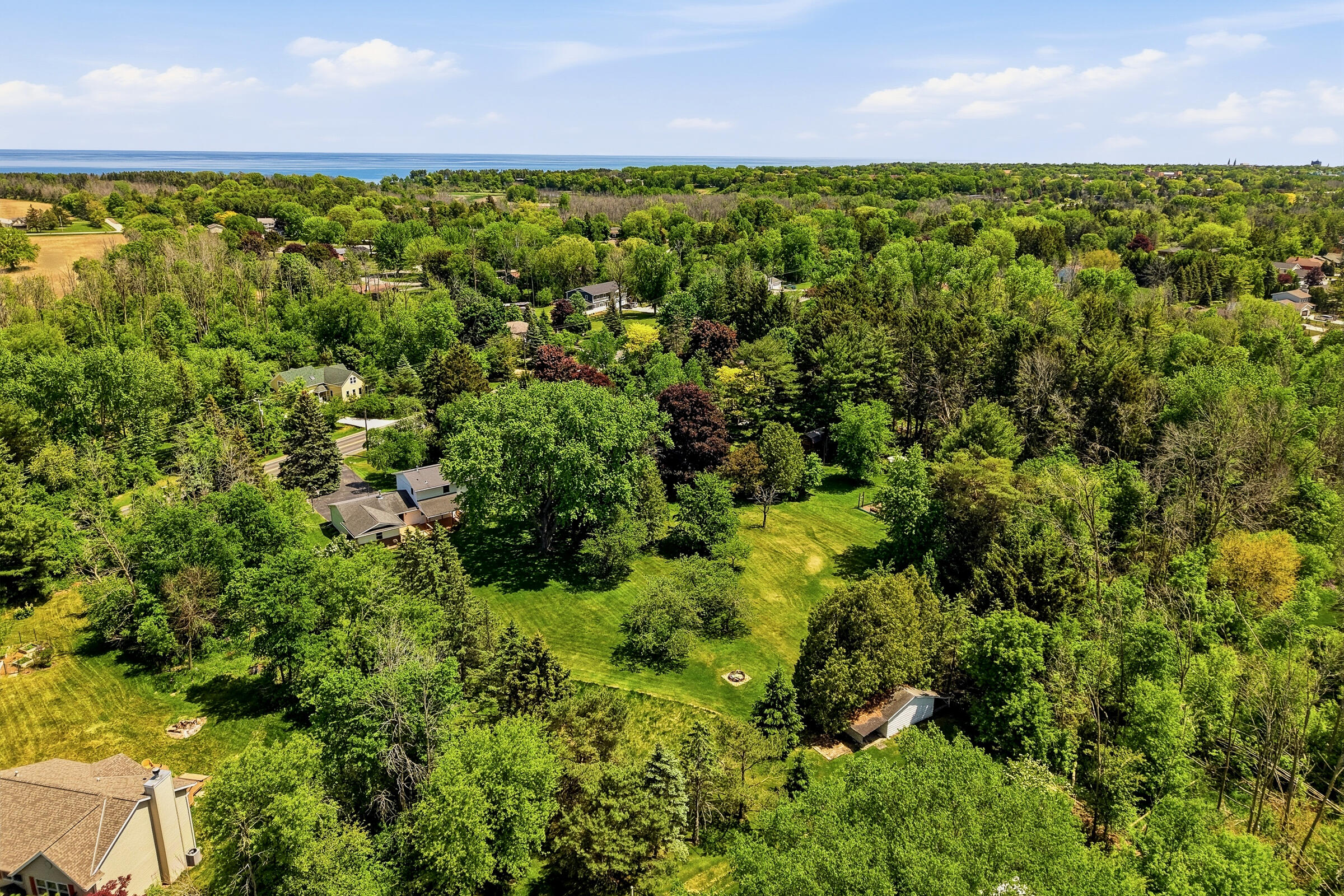 4528 Lakeshore Road Sheboygan, WI 53083 - Photo 53 of 54 4528Lakeshore-53