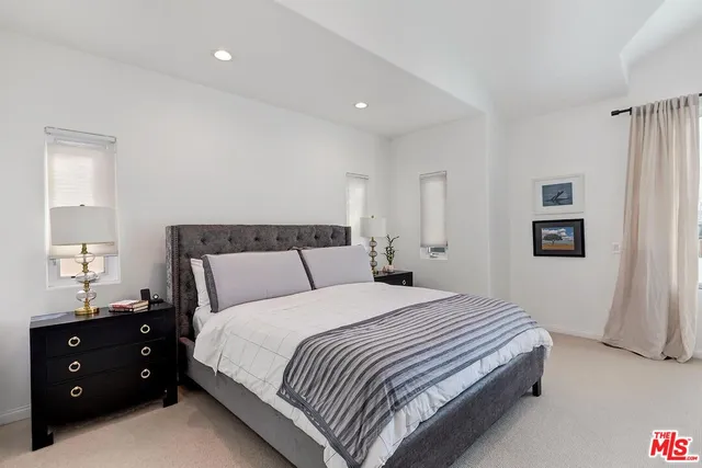 $2,625,000 | 820 Howard Street, Marina del Rey, CA 90292