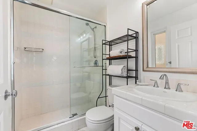 $2,625,000 | 820 Howard Street, Marina del Rey, CA 90292