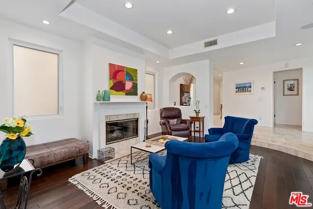 $2,625,000 | 820 Howard Street, Marina del Rey, CA 90292