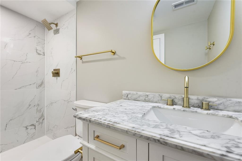 11740 Dennis Circle Irwin, PA 15642 - Photo 23 of 25