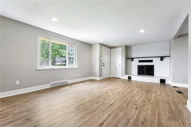 $259,999 | 11740 Dennis Circle, Irwin, PA 15642