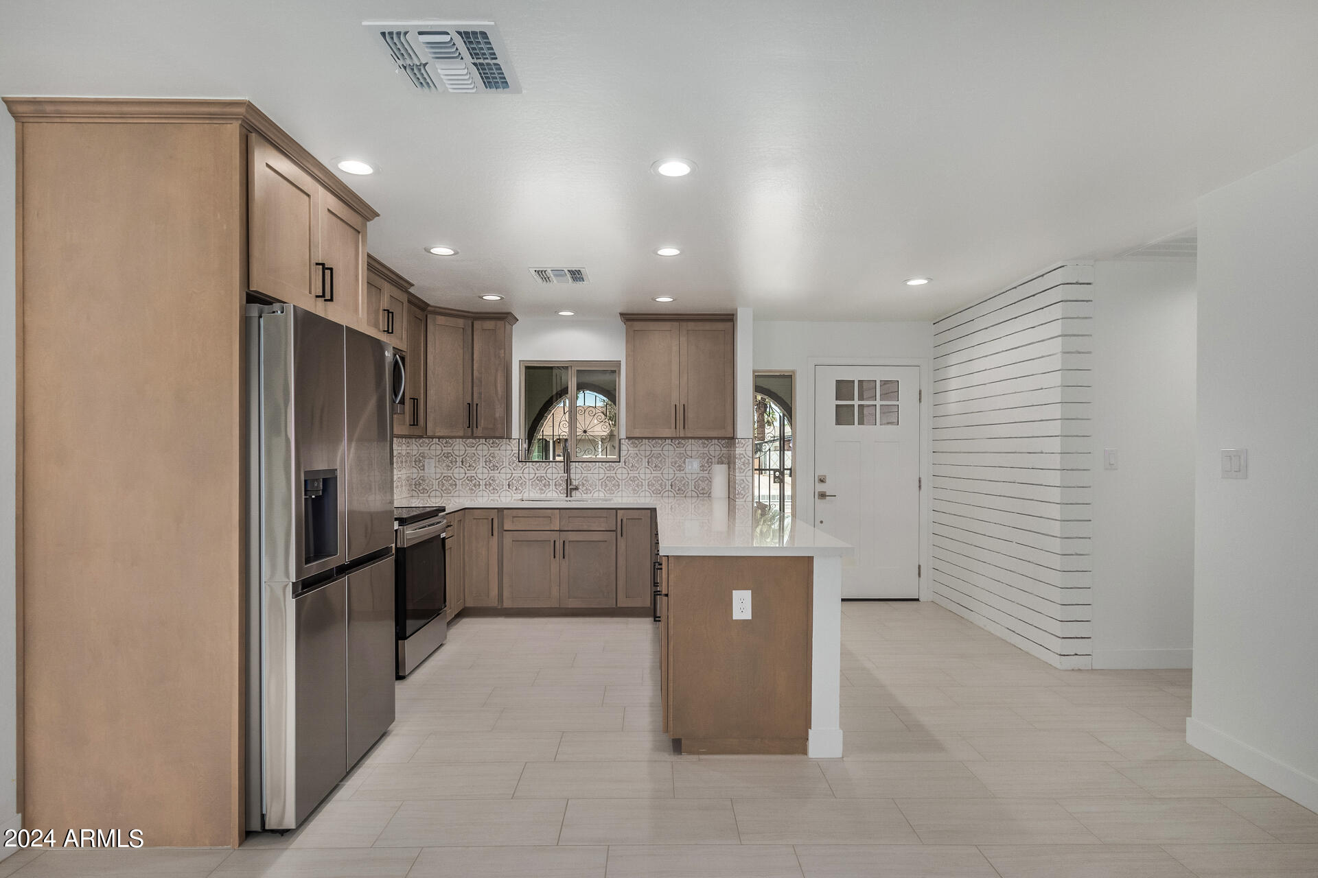 4109 West Hatcher Road Phoenix, AZ 85051 - Photo 14 of 33 0014-14 - Hatcher