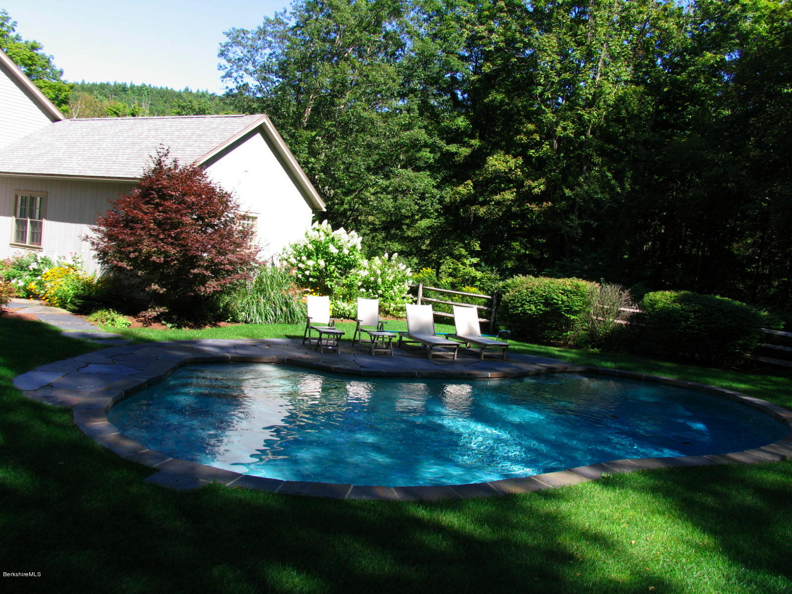 87 Maple Hill Road West Stockbridge, MA 01266 - Photo 3 of 35 IMG_9569