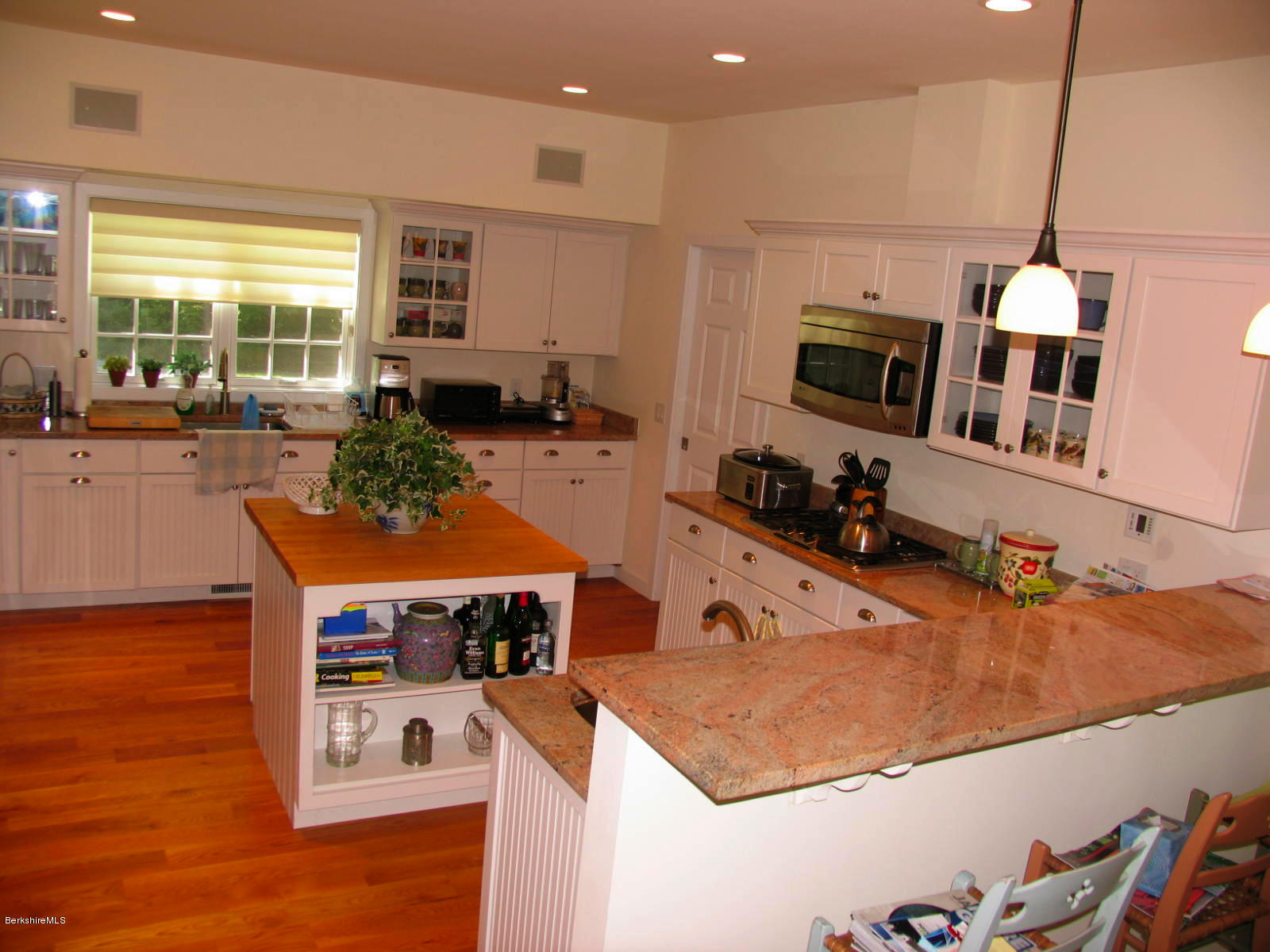87 Maple Hill Road West Stockbridge, MA 01266 - Photo 10 of 35 IMG_9579