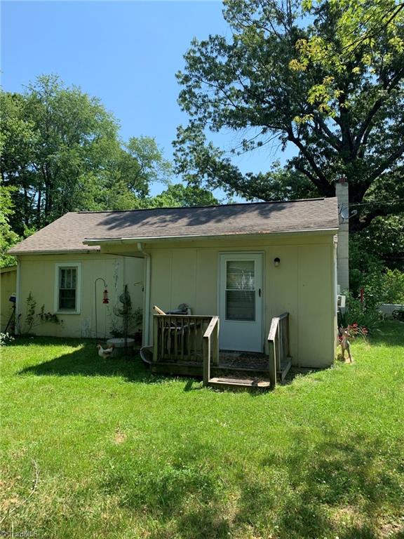 236 Mountain View Road Mount Airy, NC 27030 - Photo 18 of 35 Gallery Image 18