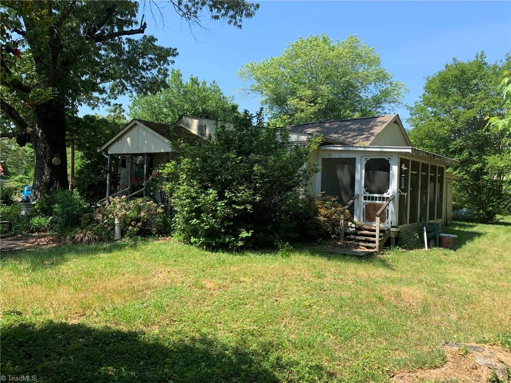 236 Mountain View Road Mount Airy, NC 27030 - Photo 19 of 35 Gallery Image 19