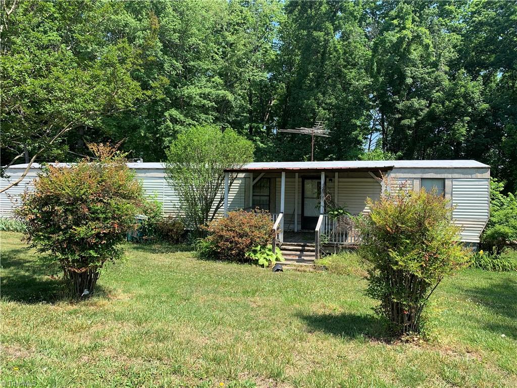 236 Mountain View Road Mount Airy, NC 27030 - Photo 24 of 35 Gallery Image 24
