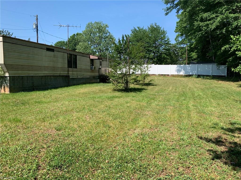 236 Mountain View Road Mount Airy, NC 27030 - Photo 26 of 35 Gallery Image 26