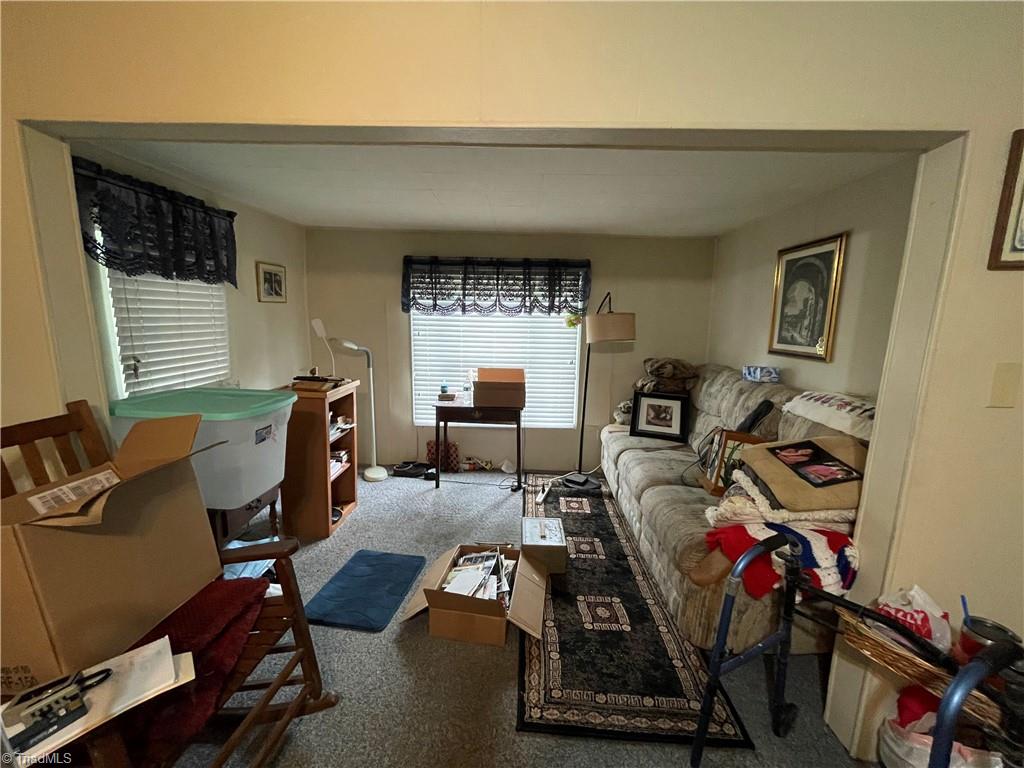 236 Mountain View Road Mount Airy, NC 27030 - Photo 5 of 35 Gallery Image 5