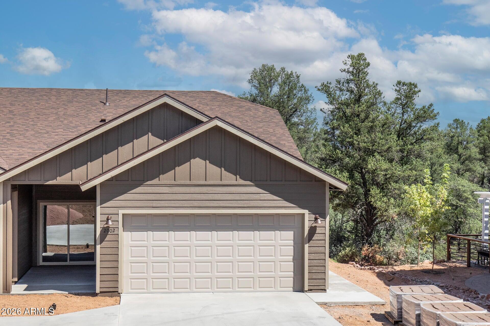 2002 East Thunder Mountain Payson, AZ 85541 - Photo 1 of 34 a front view of a house