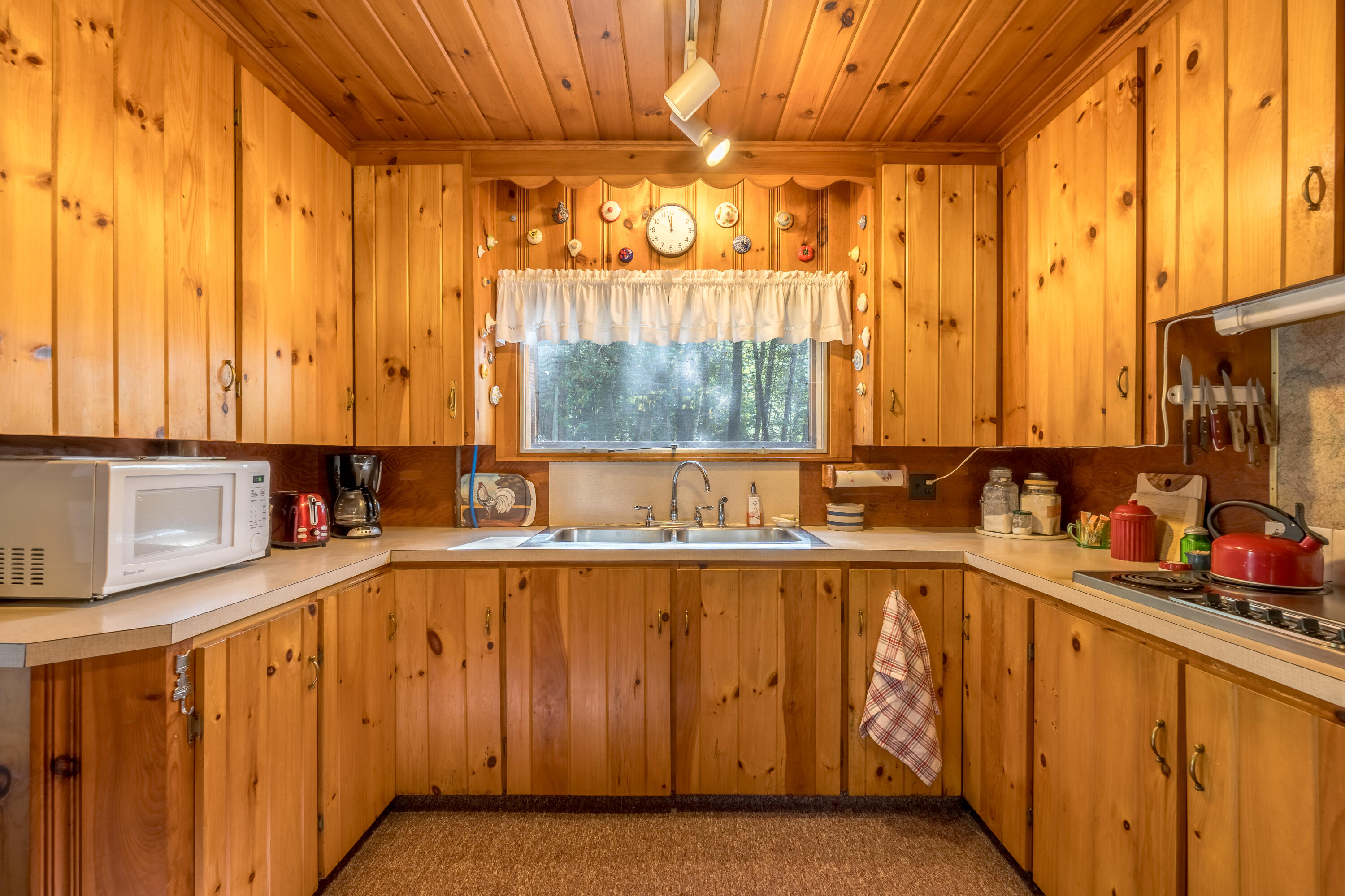24 Chickadee Way Norway, ME 04268 - Photo 33 of 98 Kitchen
