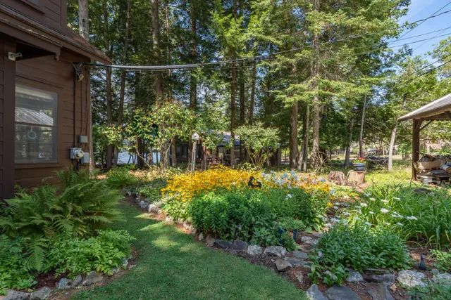 $830,000 | 24 Chickadee Way, Norway, ME 04268