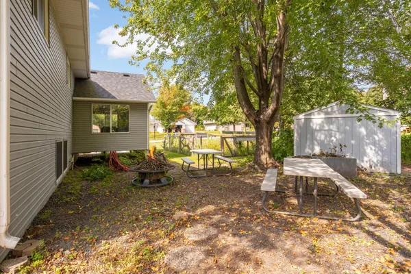 $490,000 | 13796 55th Street North, Stillwater, MN 55082