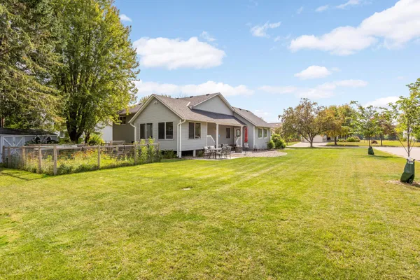 $490,000 | 13796 55th Street North, Stillwater, MN 55082