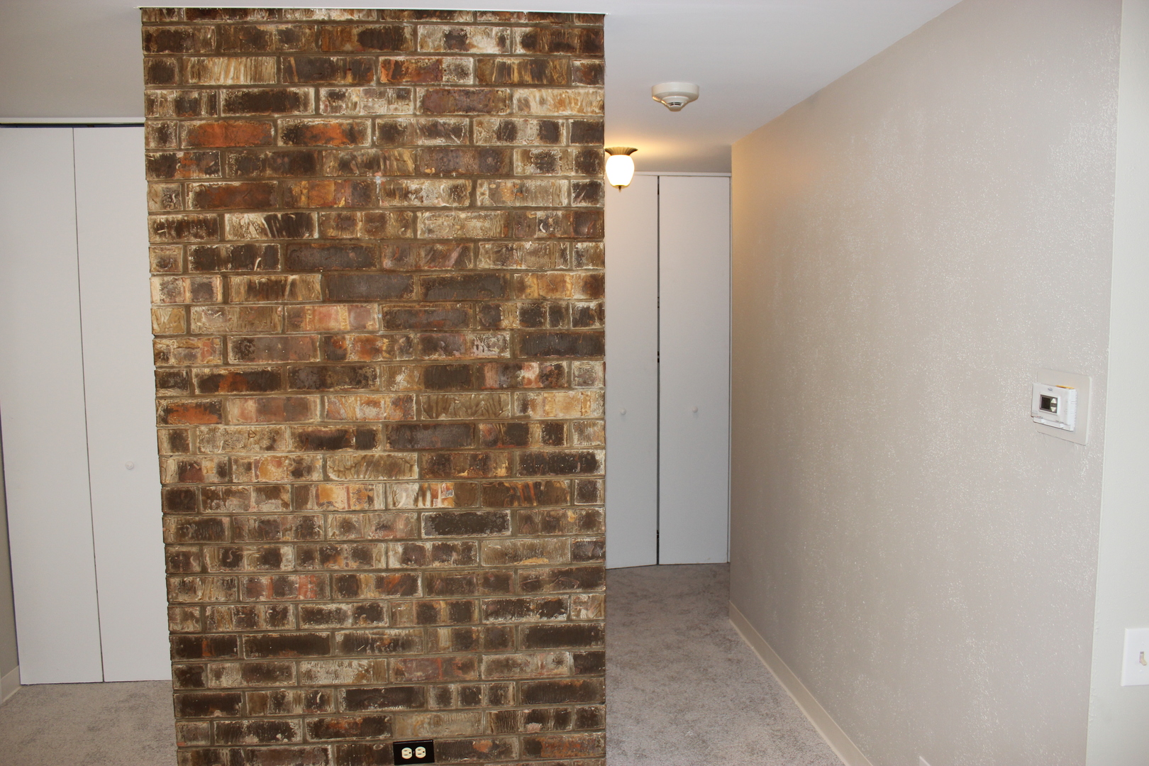 420 Walnut Creek Road, Unit 3105 Lisle, IL 60532 - Photo 4 of 15 a bathroom with a shower