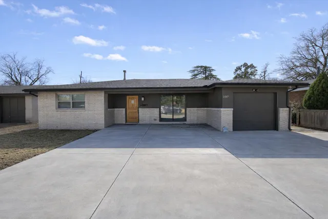 $285,000 | 2517 52nd Street, Lubbock, TX 79413