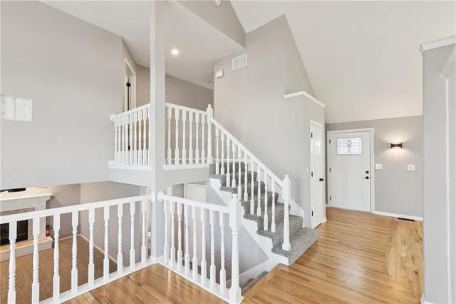 $369,900 | 821 Northeast Colleen Drive, Lee's Summit, MO 64086