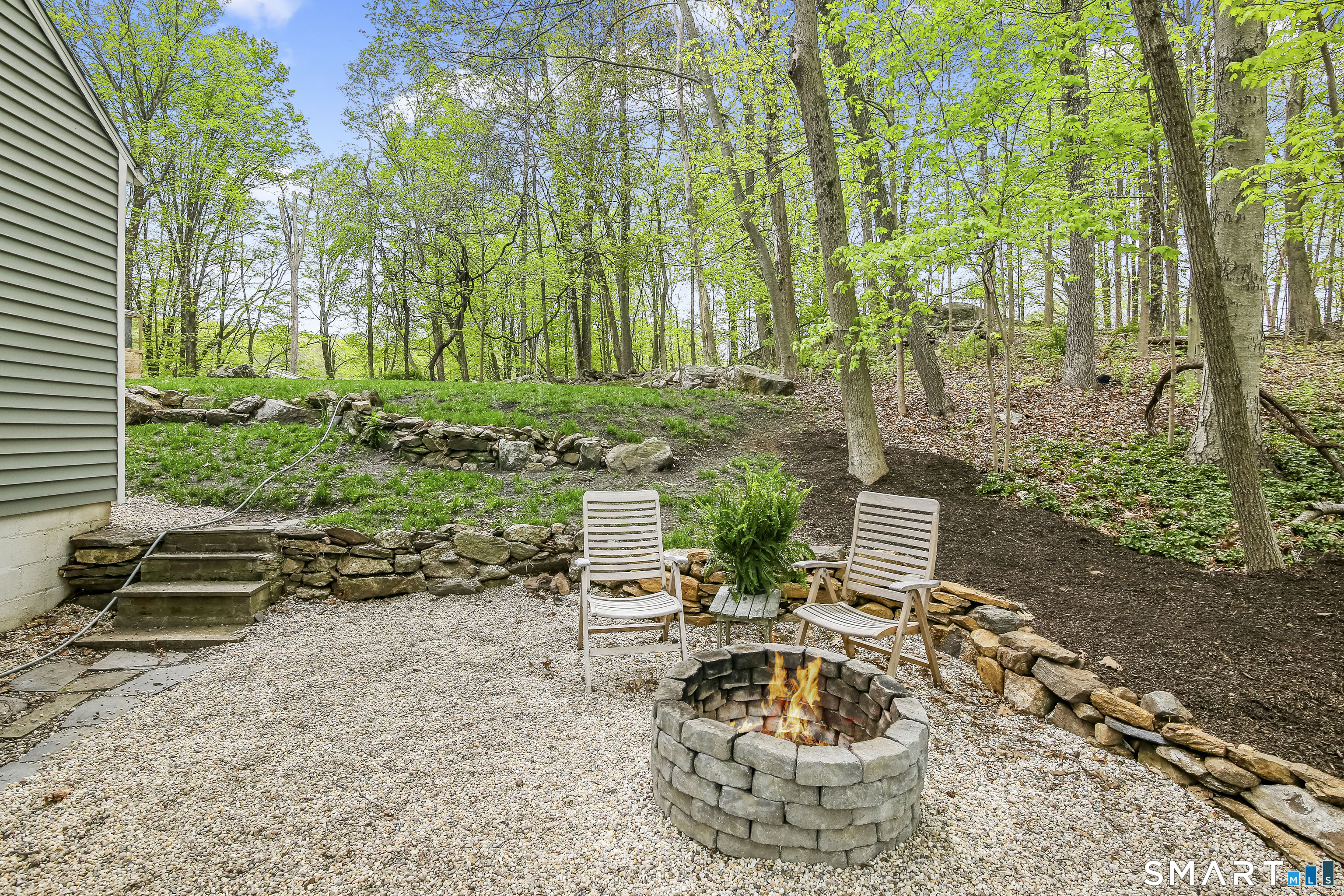 318 Mountain Road Ridgefield, CT 06877 - Photo 25 of 29