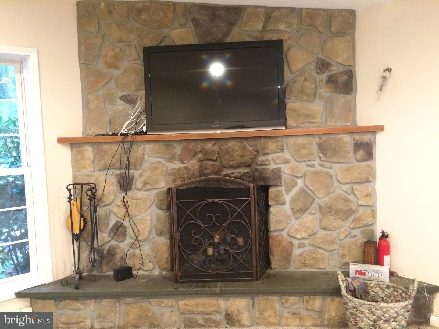 2535 Turner Road Willow Grove, PA 19090 - Photo 14 of 25 Gallery Image 14