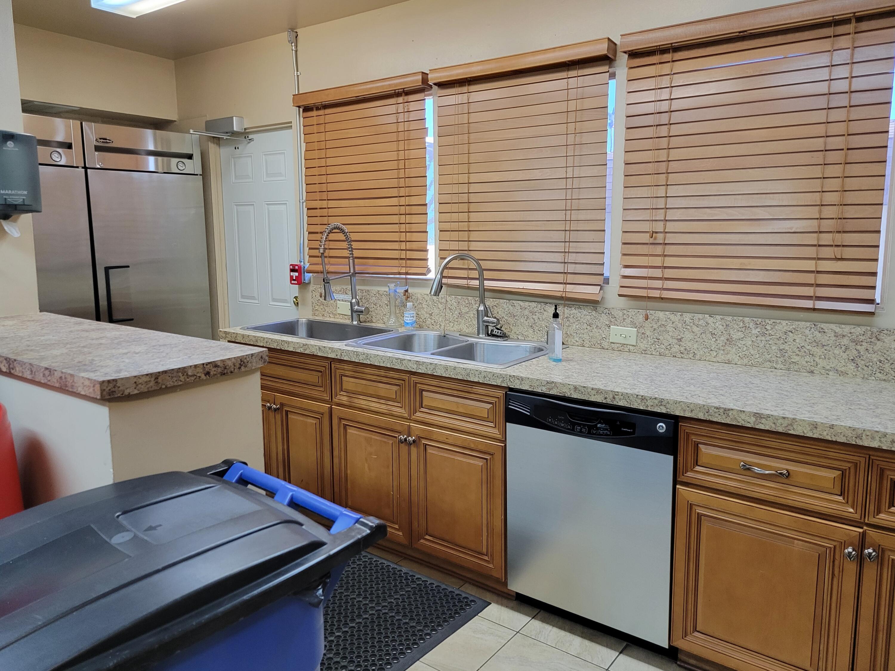 244 Standing Bear Cathedral City, CA 92234 - Photo 58 of 76 CLUBHOUSE KITCHEN