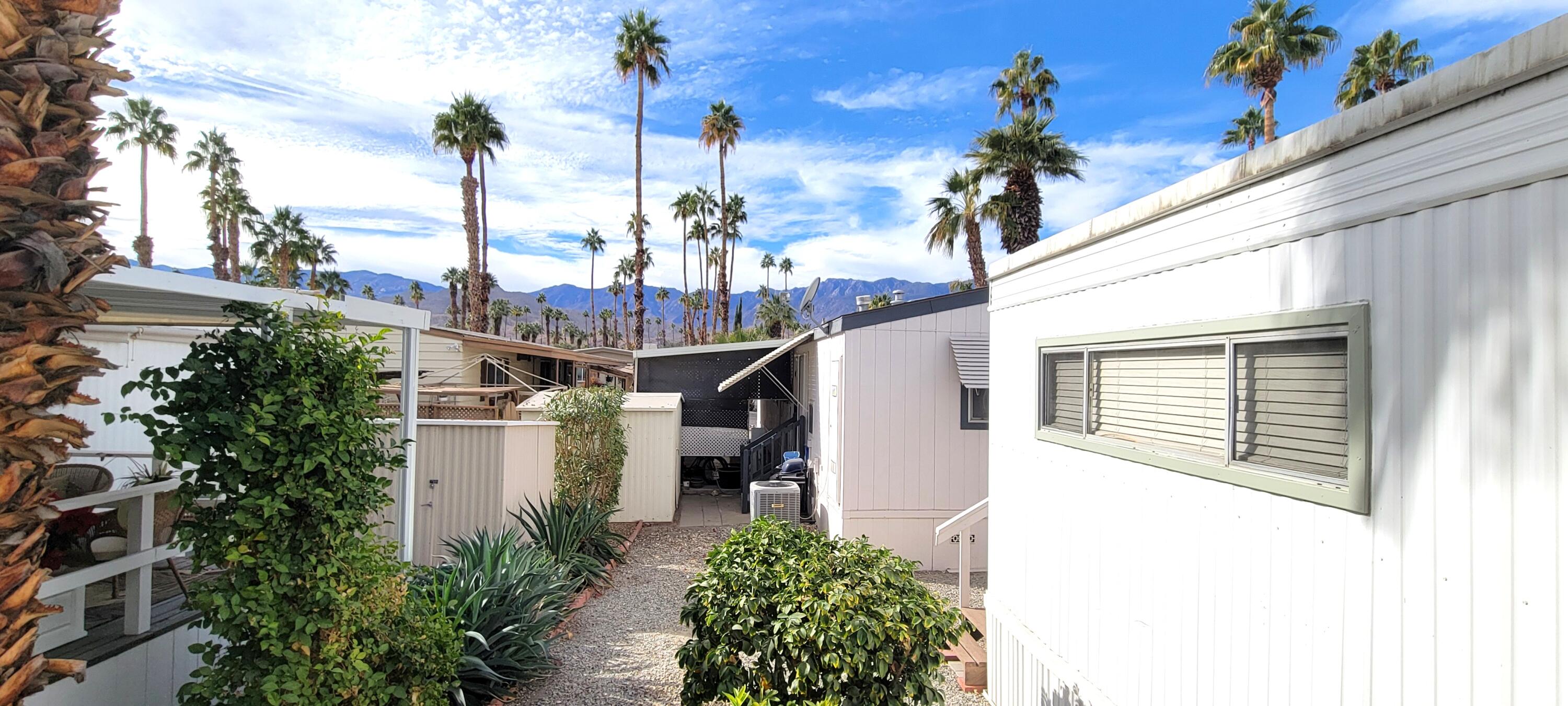 244 Standing Bear Cathedral City, CA 92234 - Photo 7 of 76 VIEWS