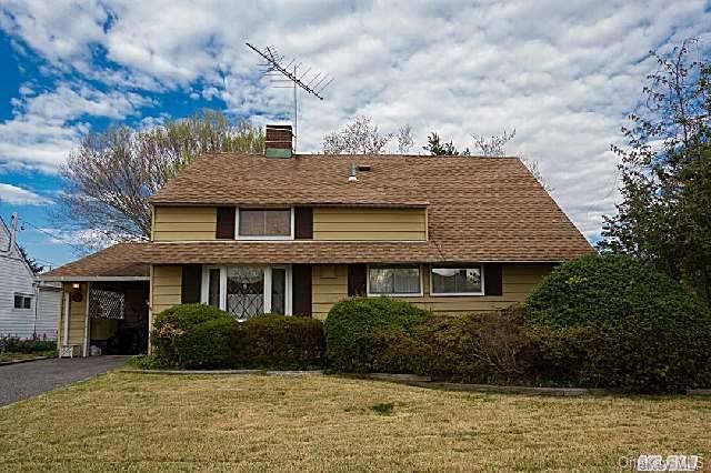 33 Angle Lane Hicksville, NY 11801 - Photo 1 of 1
