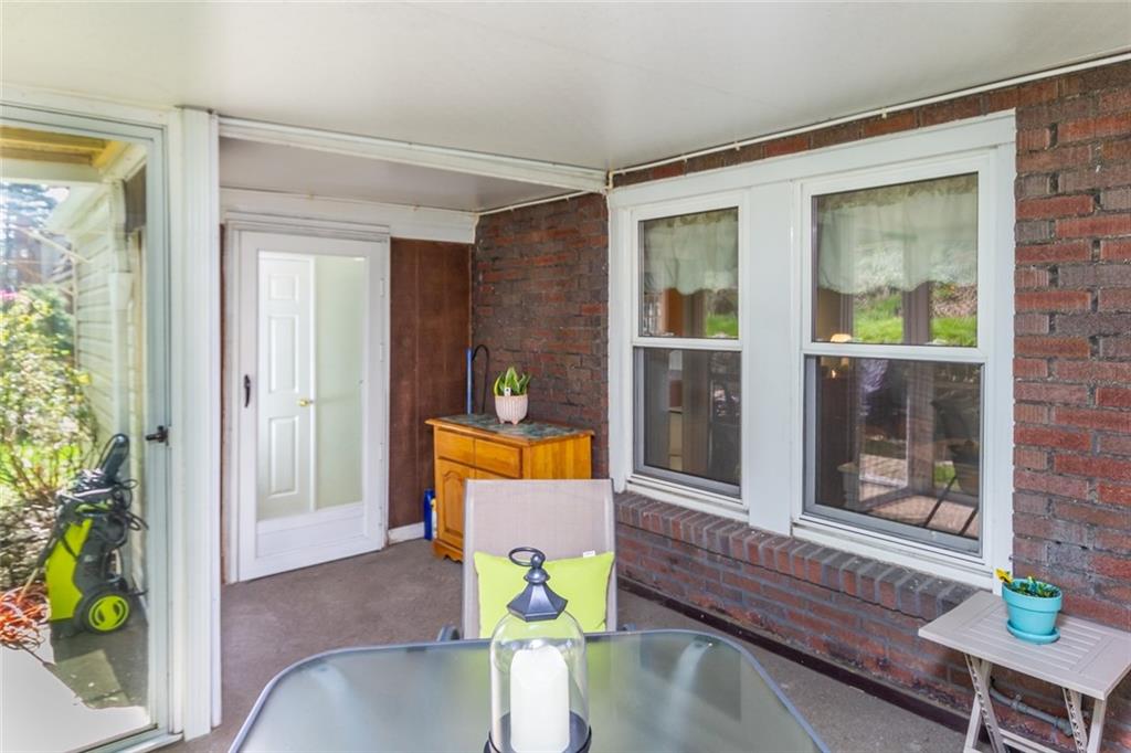 269 Cascade Road Pittsburgh, PA 15221 - Photo 13 of 22 Gallery Image 13