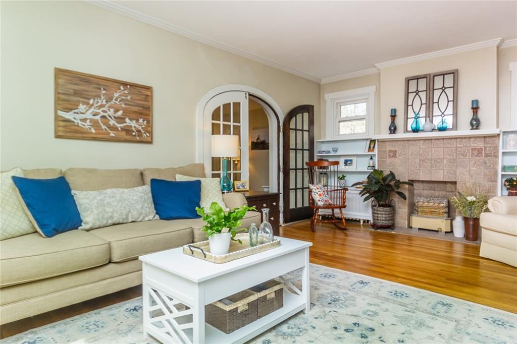 269 Cascade Road Pittsburgh, PA 15221 - Photo 5 of 22 Gallery Image 5