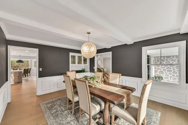 $1,599,999 | 10525 North Fairway Lane, Mequon, WI 53092
