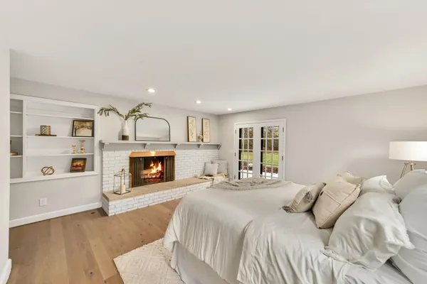 $1,599,999 | 10525 North Fairway Lane, Mequon, WI 53092