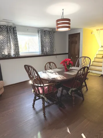 $329,900 | 316 Maplewood Lane, Crystal Lake, IL 60014