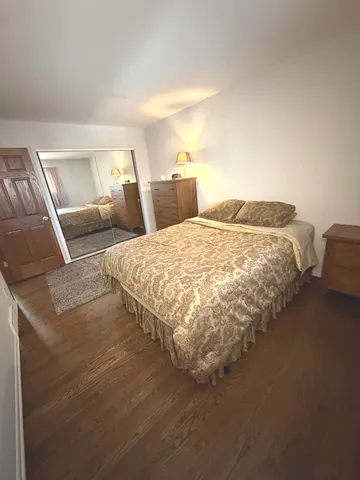 $329,900 | 316 Maplewood Lane, Crystal Lake, IL 60014