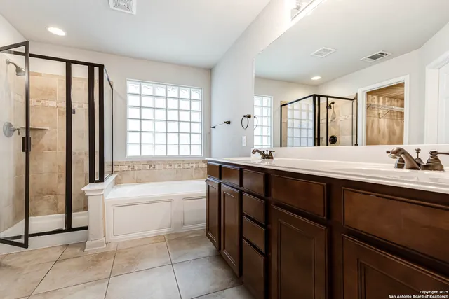 $489,000 | 23702 Misty Peak, San Antonio, TX 78258