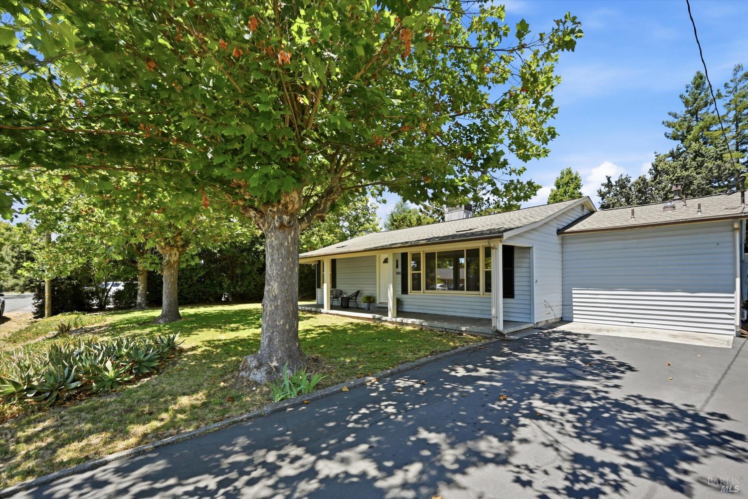 4941 Hansen Drive Santa Rosa, CA 95409 - Photo 35 of 35 Two homes on 0.4 acres. Enjoy the country feel of Rincon Valley.