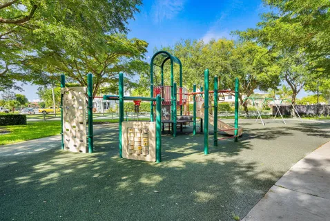 a view of a tennis court