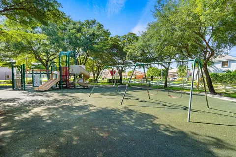 $715,000 | 9095 Picot Court, Boynton Beach, FL 33472